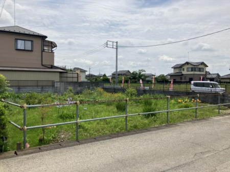 その他現地　加須市北辻　陽当たり良好な土地です。建築条件なし　お好みのハウスメーカーで建築可能です。