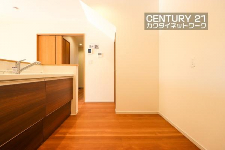 �L�b�`���@�L�X�Ƃ����L�b�`���X�y�[�X�B