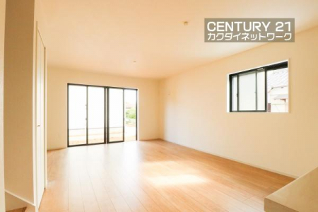 rO@獷ޗzrOł낮Ƒgݍ݂܂B