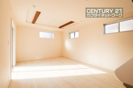 rO@JIȃrO_CjOɂ͎RƉƑ݂ȂW܂Ă܂B