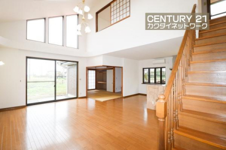 rO@獷ޗzrOł낮Ƒgݍ݂܂B