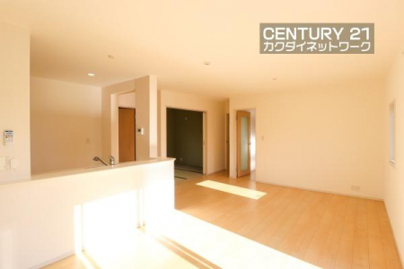 rO@JIȃrO_CjOɂ͎RƉƑ݂ȂW܂Ă܂B