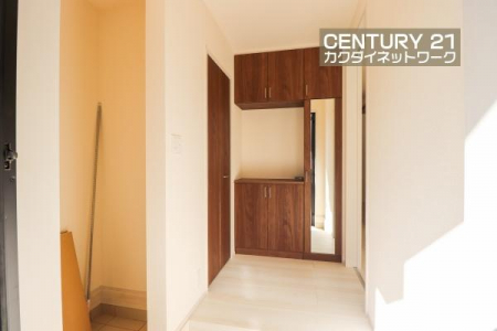 ց@ւɂ͓yԎ[܂BCȊOɂPOŎgp铹Ȃǂ[鎖łAւꂢɂg܂B