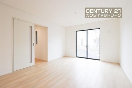 rO@獷ޗzrOł낮Ƒgݍ݂܂B