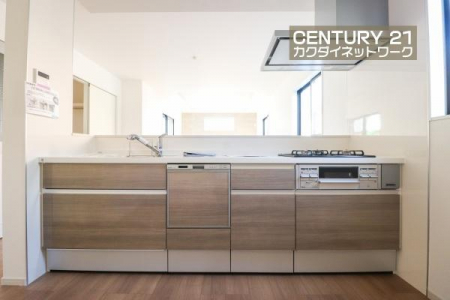 �L�b�`���@���[�L�x�ȃL�b�`���ŁA������������ꂢ�Ɏ��[�B