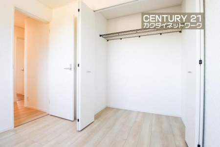 �@�����g�őf�G�ȋ�Ԃ�n��グ���܂��B