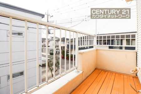 �o���R�j�[�@�����̗z�����~�蒍���A�����ɗz���܂�𐶂ݏo���Ă���܂��B