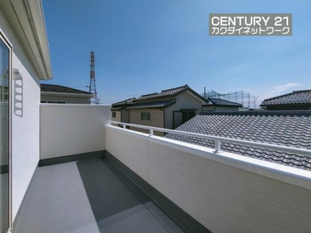 �o���R�j�[�@�����̗z�����~�蒍���A�����ɗz���܂�𐶂ݏo���Ă���܂��B