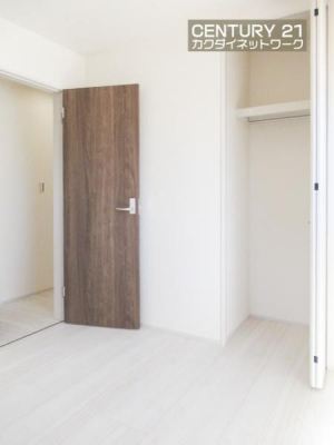 �@�Z�܂����ŃJ�X�^�}�C�Y���Ă���������V���v���ȃf�U�C���̓����B
�����g�őf�G�ȋ�Ԃ�n��グ���܂��B