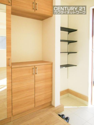 ���ց@���������ł�����I�����B�C�ȊO�ɂ��P��R�[�g�����[���鎖���ł��A���ւ����ꂢ�ɂ��g�����������܂��B