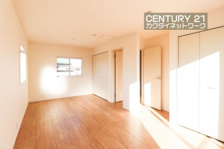 �@�Ԏd�؂������2�����ɕ����邱�Ƃ��\�ł��B