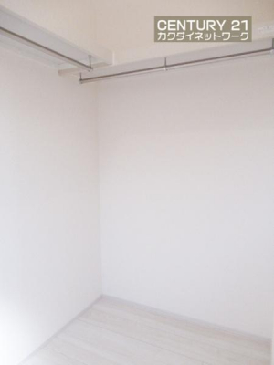 ���[�@����ƕ֗��ȃE�H�[�N�C���N���[�[�b�g�B�G�߂�p�r�ɕ����Ă��g�����������܂��B