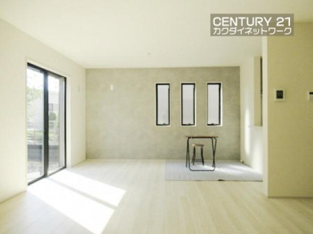 ���r���O�@�����獷�����ޗz�������r���O�ł��낮�Ƒ���g������ݍ��݂܂��B