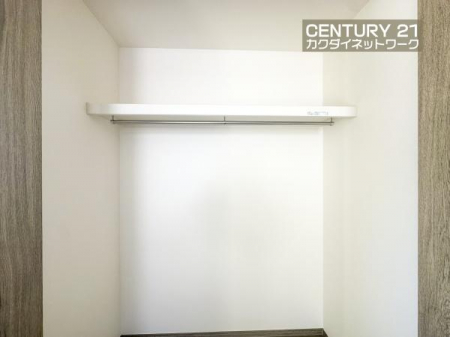 ���[�@��炵�S�n��傫�����E������[���A�K�ޓK���ɔz�u���g��������l�����܂����B