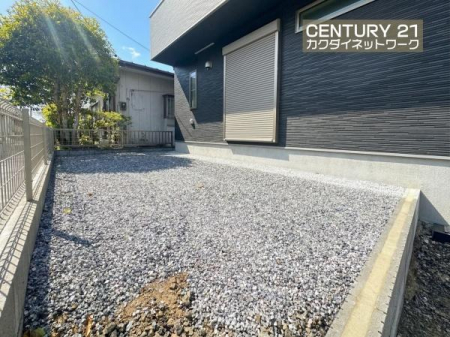 ��@����ł́A�ƒ�؉��Ȃǂ��y���߂܂��B