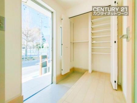 ���ց@���������ł�����I�����B�C�ȊO�ɂ��P��R�[�g�����[���鎖���ł��A���ւ����ꂢ�ɂ��g�����������܂��B