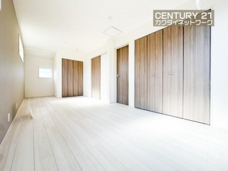 �@�Ԏd�؂������2�����ɕ����邱�Ƃ��\�ł��B