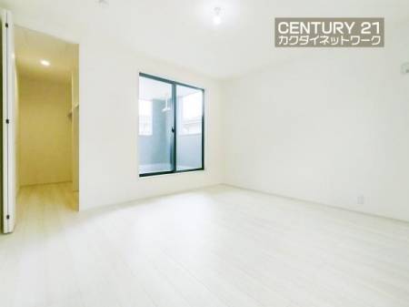 �@�Ƒ���l�ЂƂ�̑�؂ȃv���C�x�[�g��ԁB