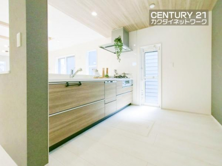 �L�b�`���@�L�X�Ƃ����L�b�`���X�y�[�X�B