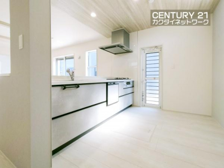 �L�b�`���@�L�X�Ƃ����L�b�`���X�y�[�X�B