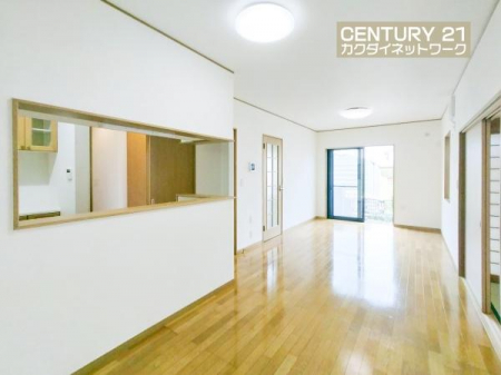 ���r���O�@�����獷�����ޗz�������r���O�ł��낮�Ƒ���g������ݍ��݂܂��B