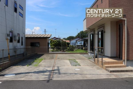 �@�J�[�X�y�[�X4��Ȃ̂ŁA4�䏊�L��Q�X�g�p�X�y�[�X�Ƃ��Ċ��p�ł��܂��B
�X�y�[�X�ɗ]�T������̂ŏ��~����y����ł��B